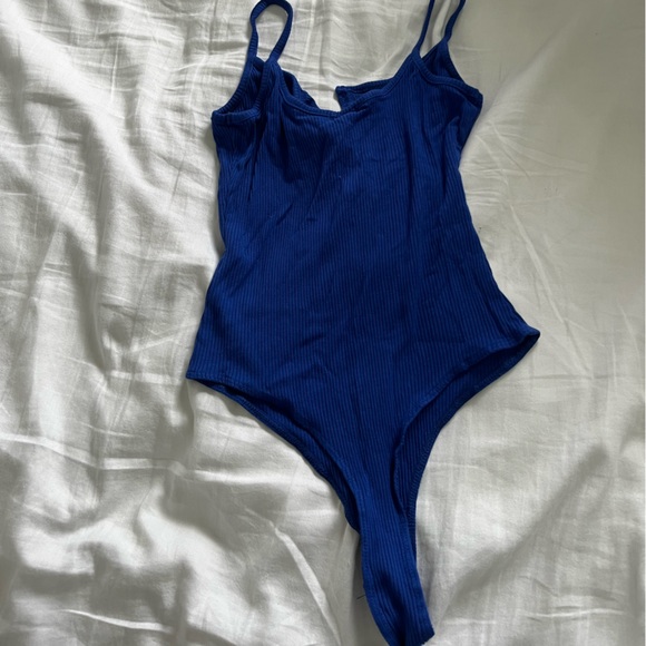Garage blue bodysuit - Picture 2 of 9